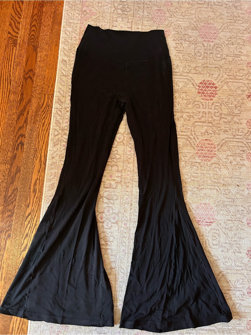 aerie Black Ribbed Flare Yoga Leggings